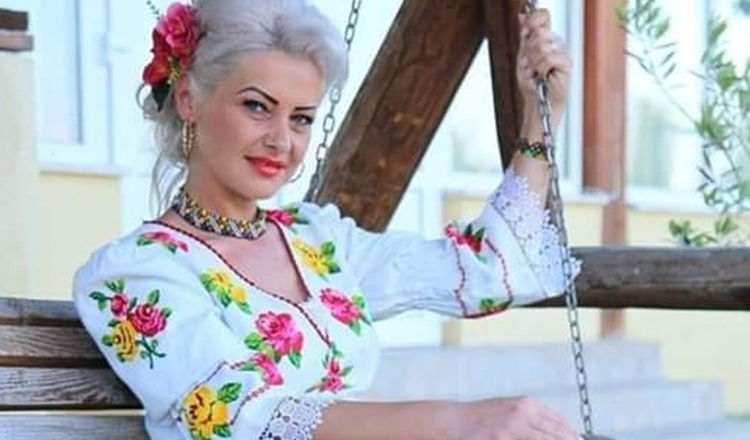 Drama cântăreței Anamaria Pop, decedată în accident rutier! Rămăsese văduvă în urmă cu 7 ani și își creștea singură copiii: ”Doar pe tine te-am mai avut”