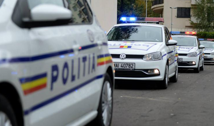 Poliţia în alertă în București, după ce o fată a anunţat la 112 că e sechestrată