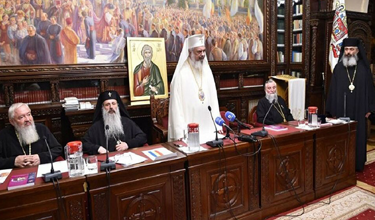 Decizie istorică a Sinodului Bisericii Ortodoxe Române. Anumite slujbe au fost SUSPENDATE, enoriașii sunt rugați să rămână acasă