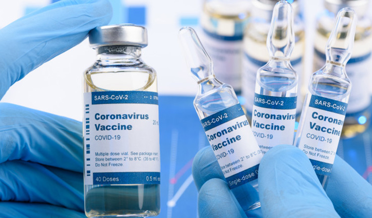Comisia Europeană a decis: Vaccinarea rămâne voluntară şi nu vor fi limitări de drepturi pentru cei care o refuză